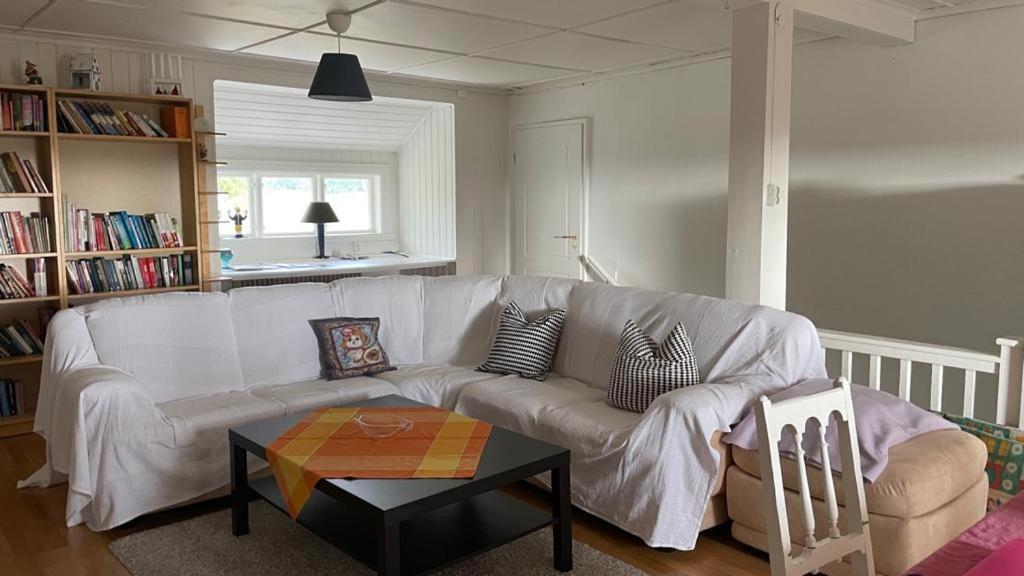 Manus Ferienwohnung Brevik  Bagian luar foto